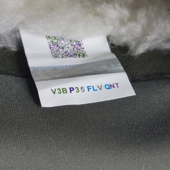 UGG MEN'S classic short weather hybrid boots green Size 11 NEW - Picture 8 of 9